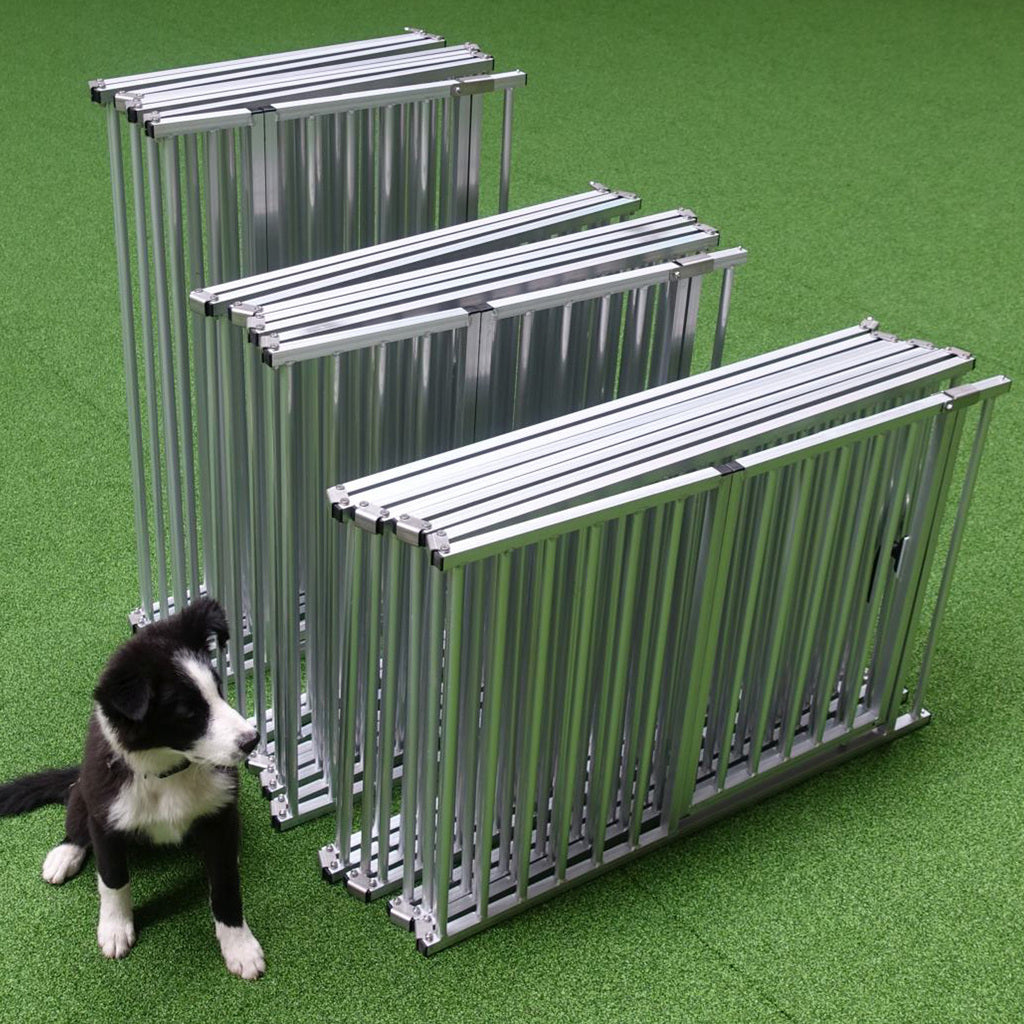 Callieway Hunde Freilaufgehege im Garten aufgebaut