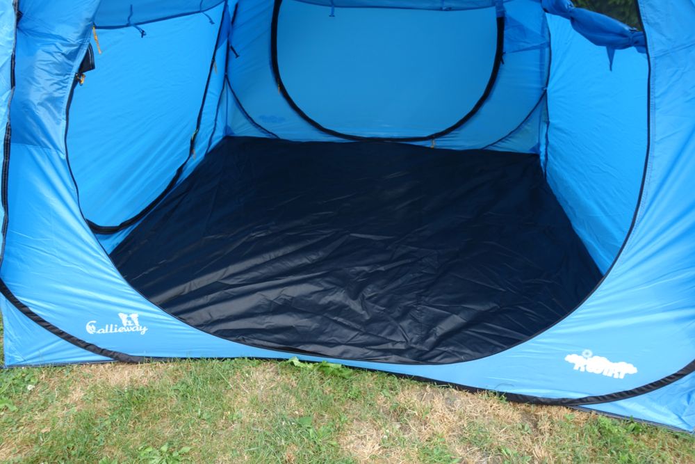 Innenraum des Callieway Kwiki Zelts Ocean Blue