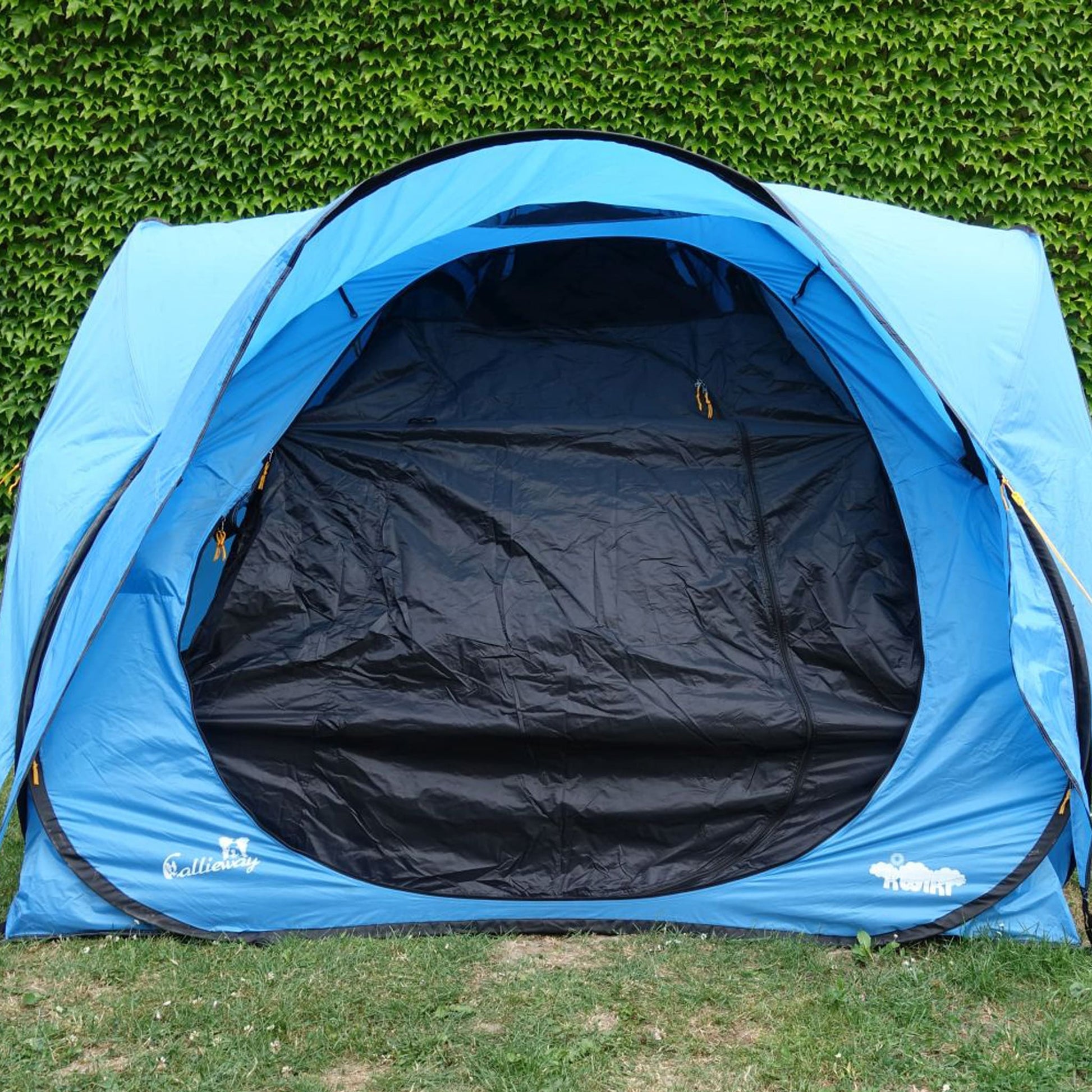 Aufgebautes Callieway Kwiki Zelt mit Innenzelt