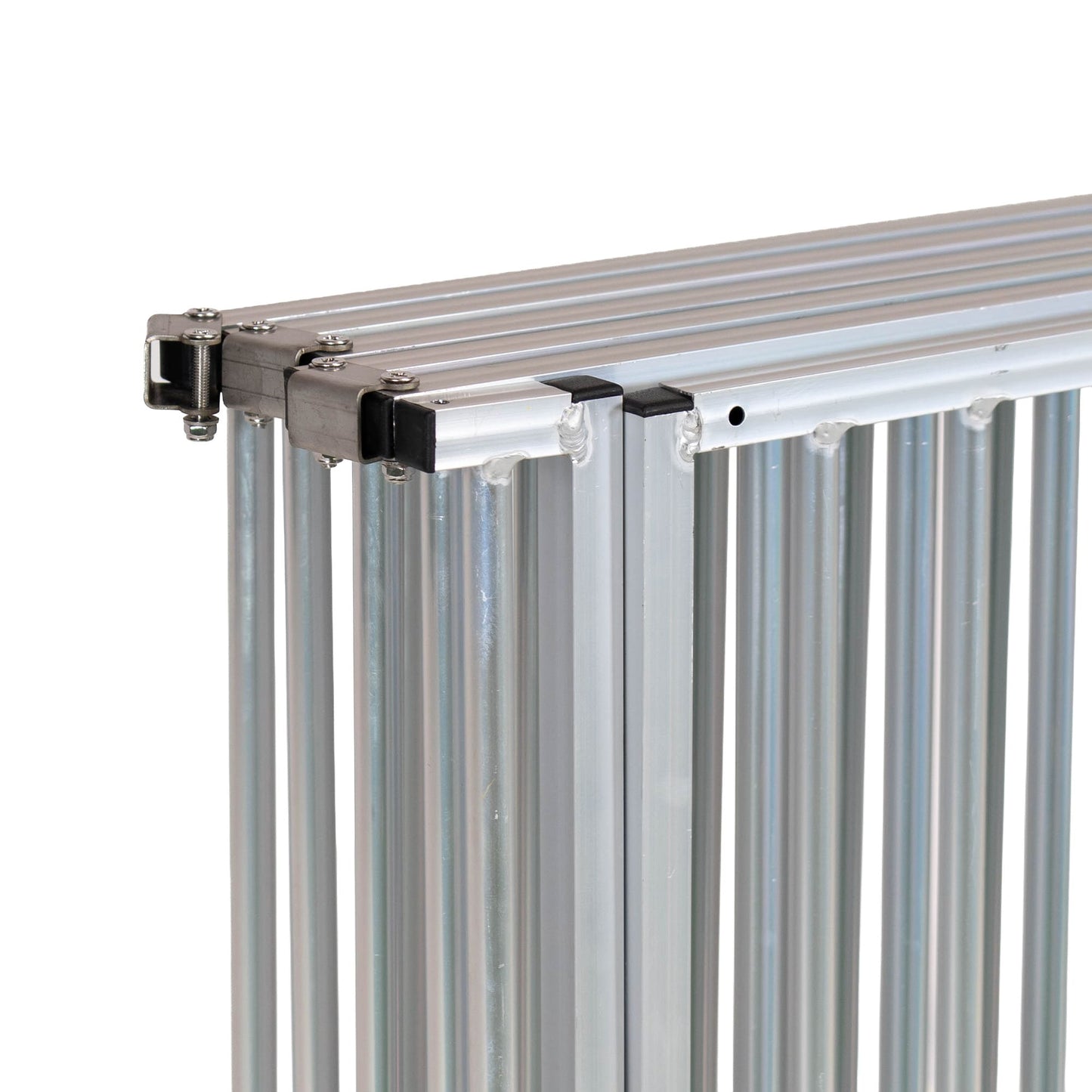 Callieway Aluminium Freilaufgehege Panel 100x75cm, Schrägansicht von links