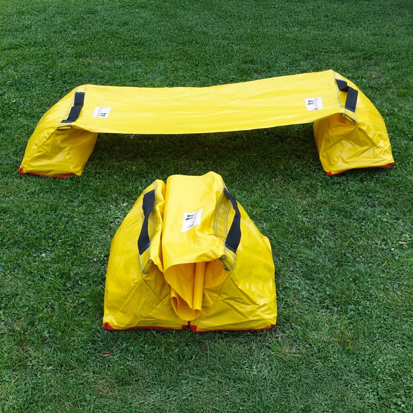 Detailaufnahme des Callieway Premium Stützsandsacks Gelb